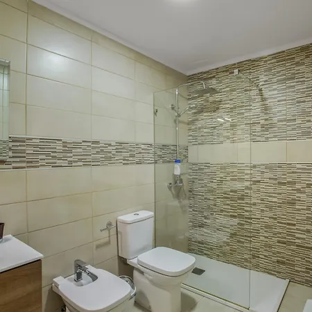 Apartamento Edificio Bentejui 1 *